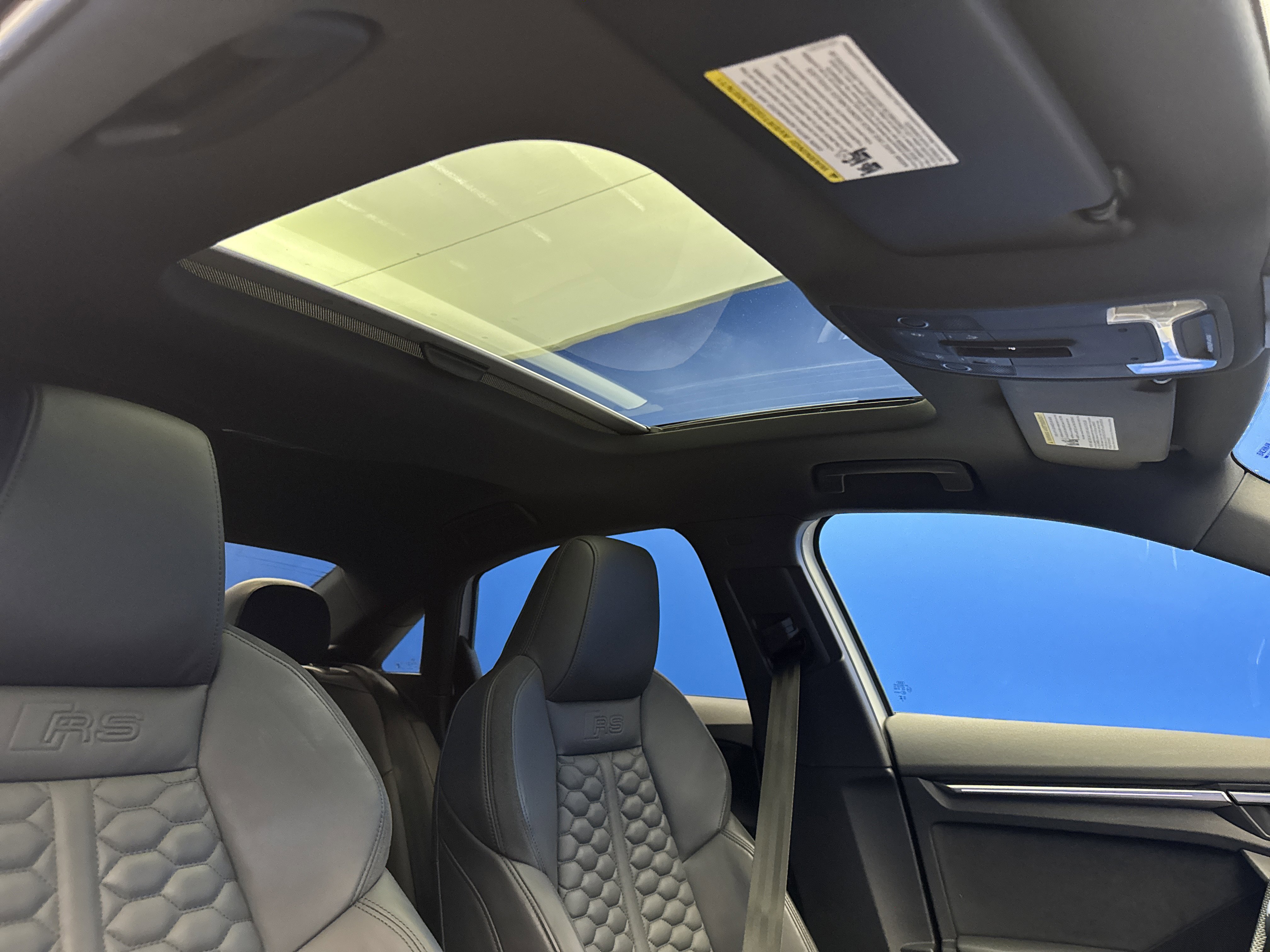 2023 Audi RS 3 Base photo 4