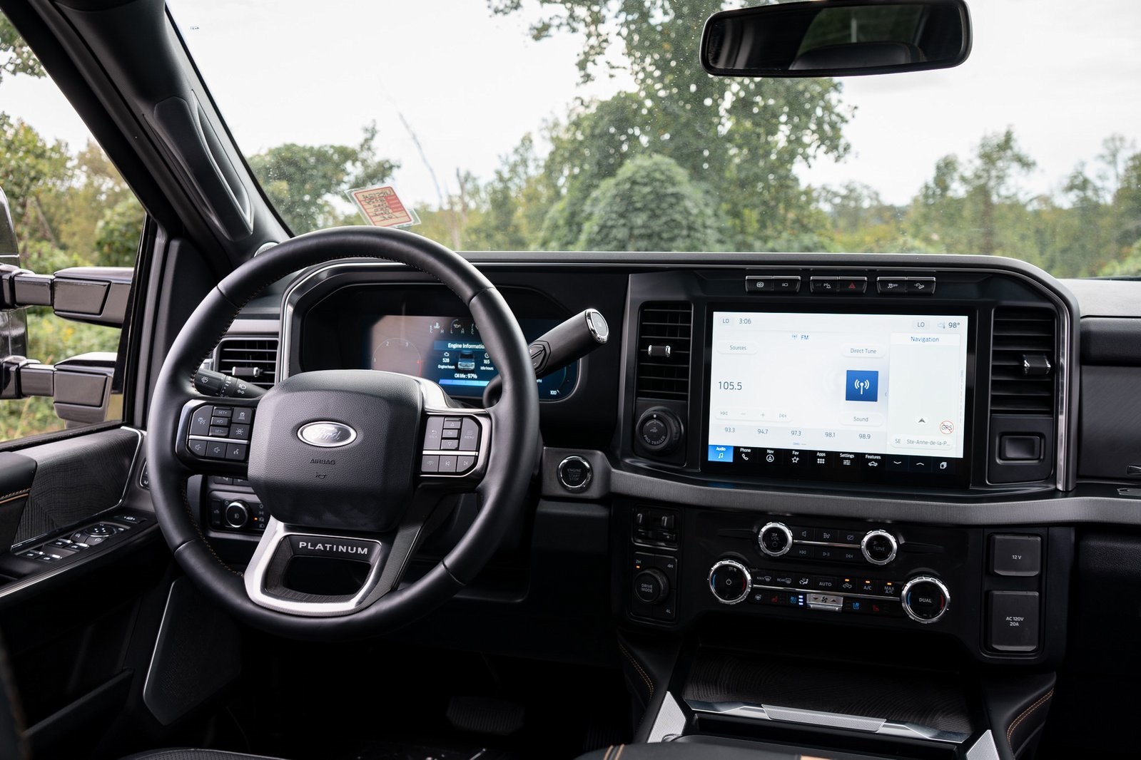 2024 Ford F-450 photo 32