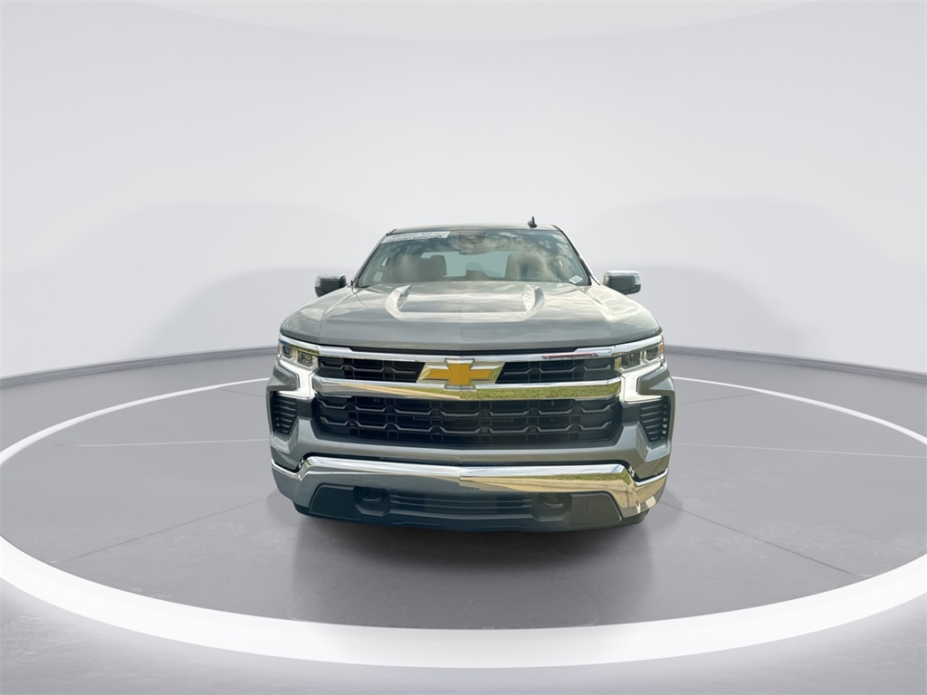2023 Chevrolet Silverado 1500 LT photo 3