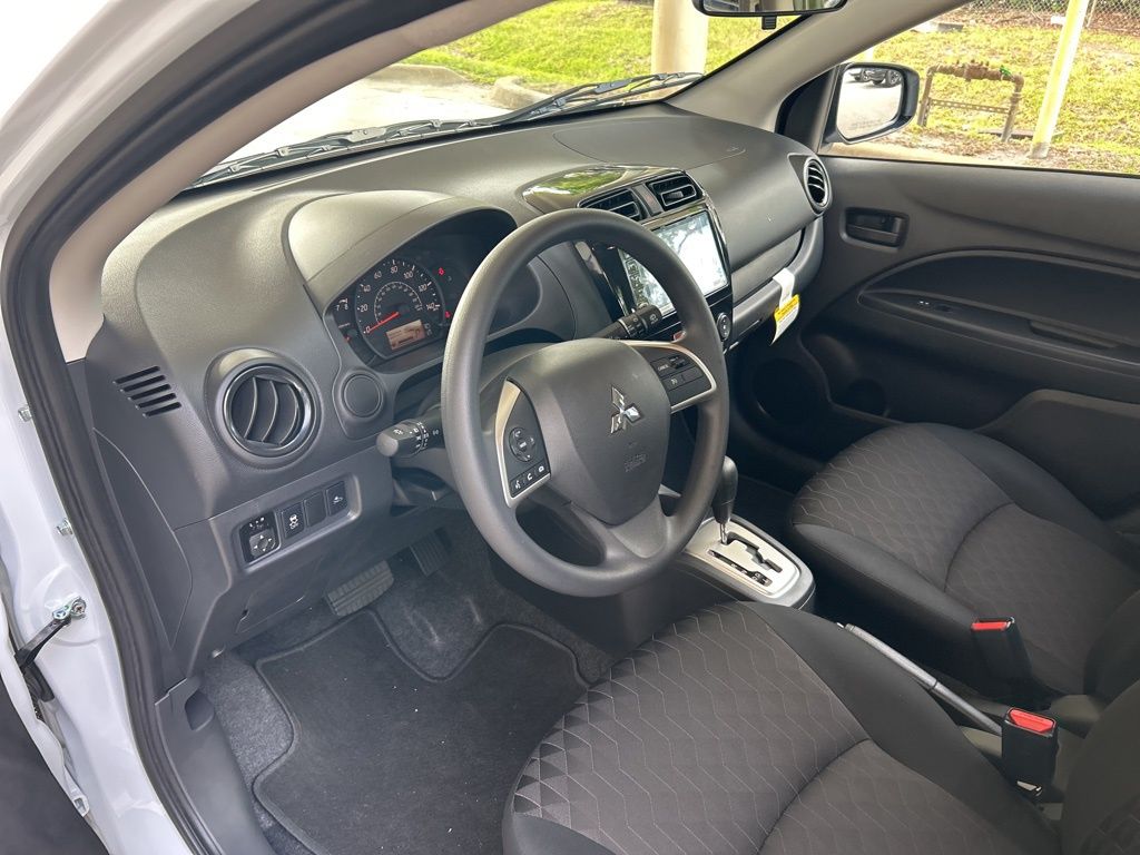 2024 Mitsubishi Mirage ES photo 6