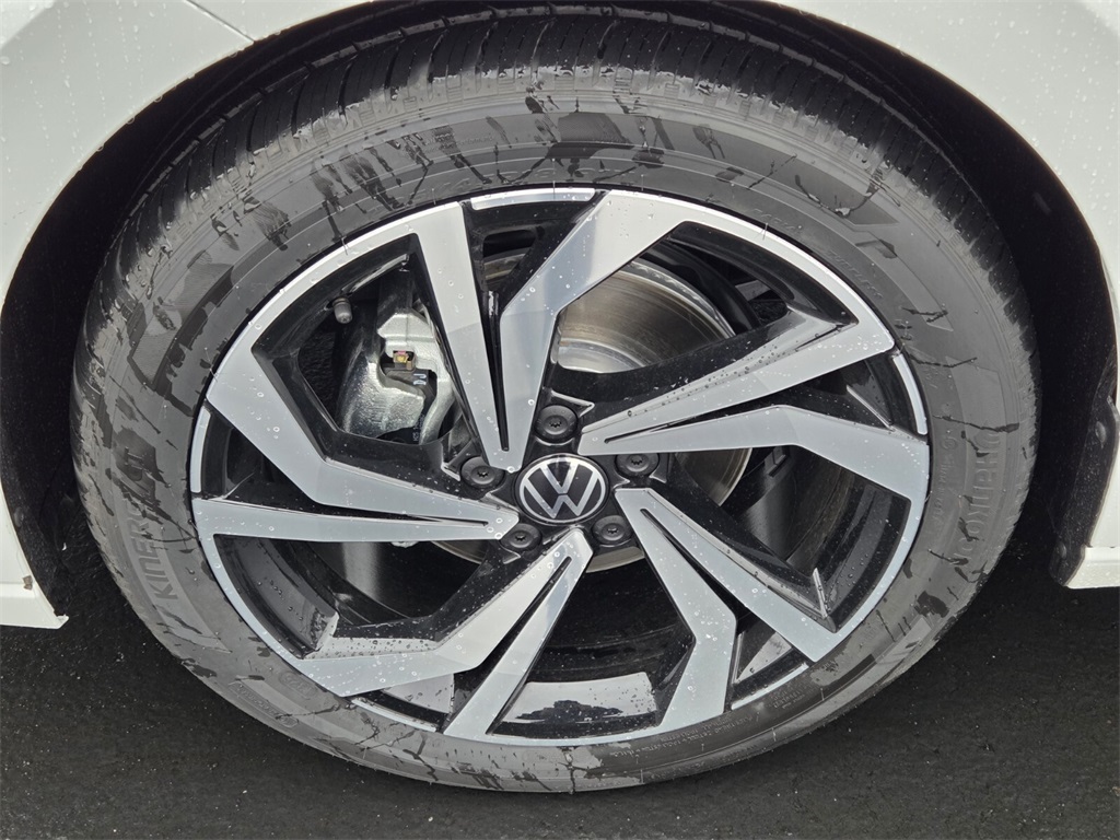 2026 Volkswagen Jetta 1.5T SEL photo 3