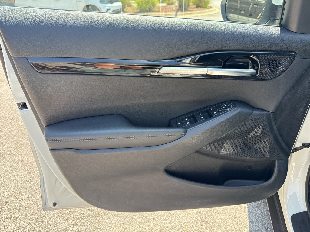 2024 Kia Seltos X-Line photo 9