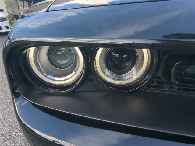 2023 Dodge Challenger R/T photo 3