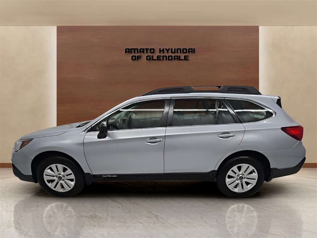 Used 2018 Subaru Outback Base with VIN 4S4BSAAC0J3258144 for sale in Glendale, WI