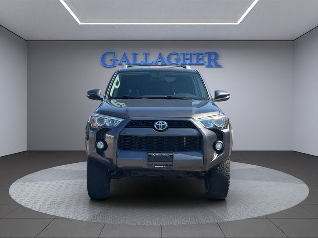 2016 Toyota 4Runner Limited photo 11