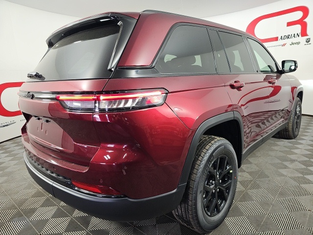 2025 Jeep Grand Cherokee Altitude X photo 3