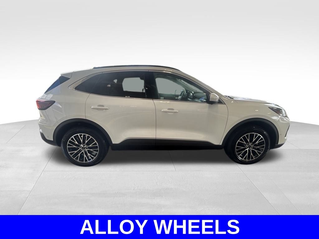 2024 Ford Escape Plug-In Hybrid Base photo 3