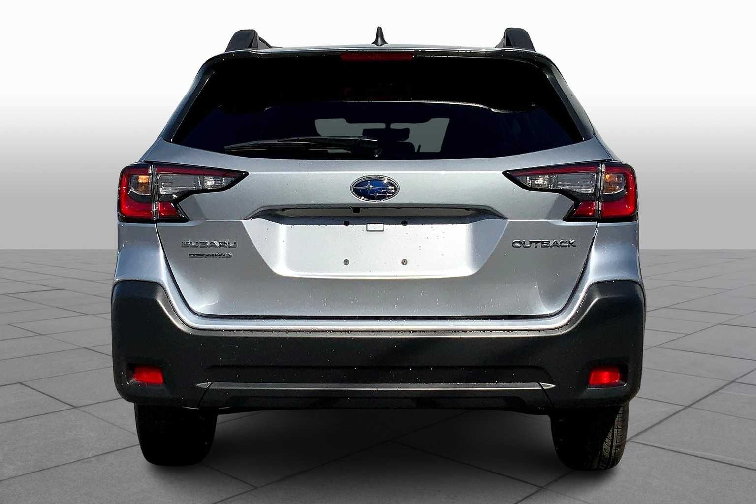 2025 Subaru Outback Premium photo 4