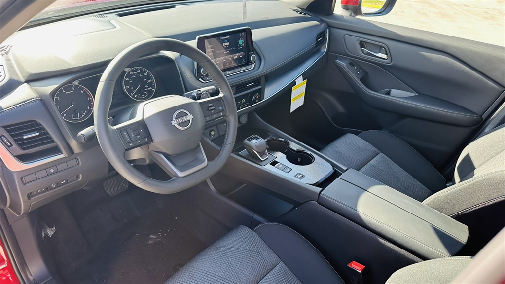2026 Nissan Rogue SV photo 9