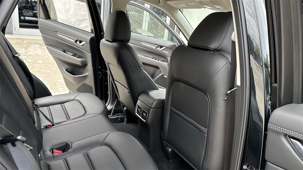 2025 Mazda CX-5 2.5 S Carbon photo 27