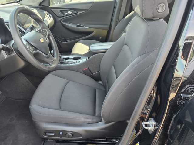 2024 Chevrolet Malibu 1LT photo 11