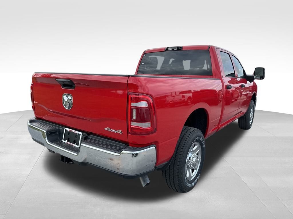 2024 Ram 3500 Tradesman photo 3