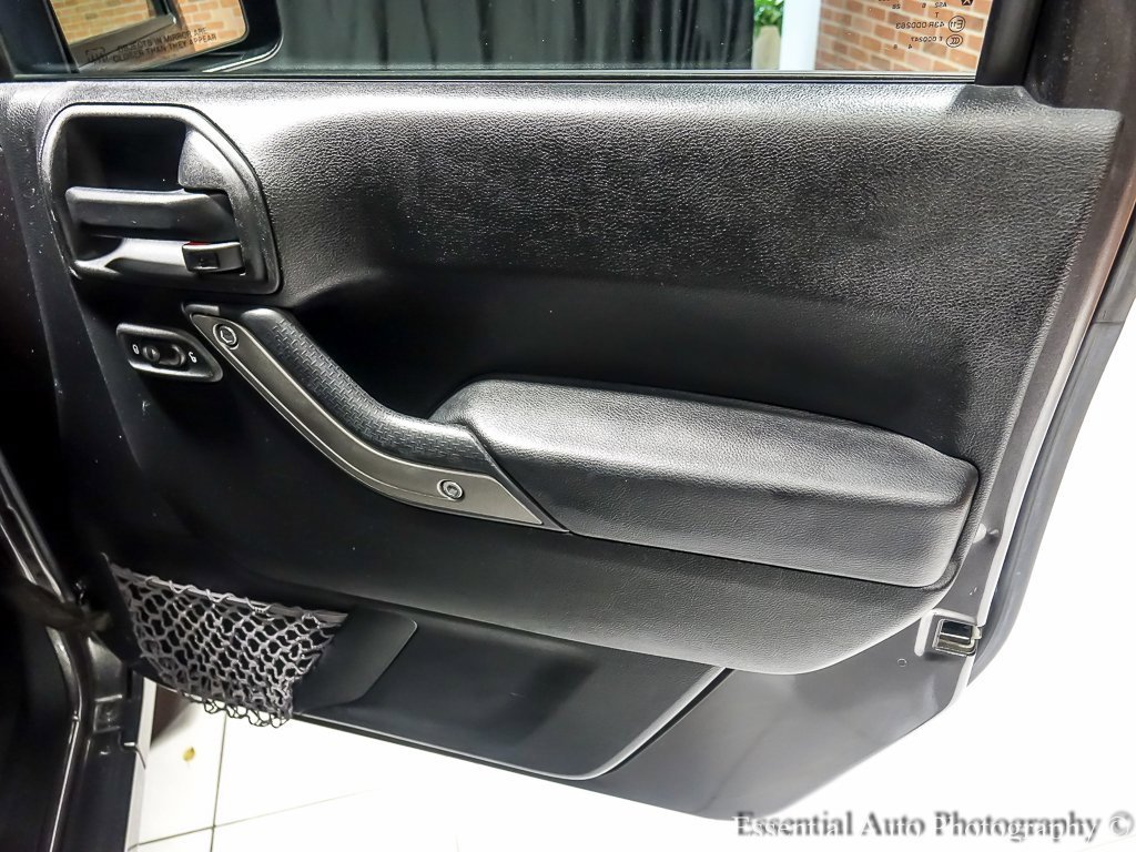 2017 JEEP WRANGLER - Image 26