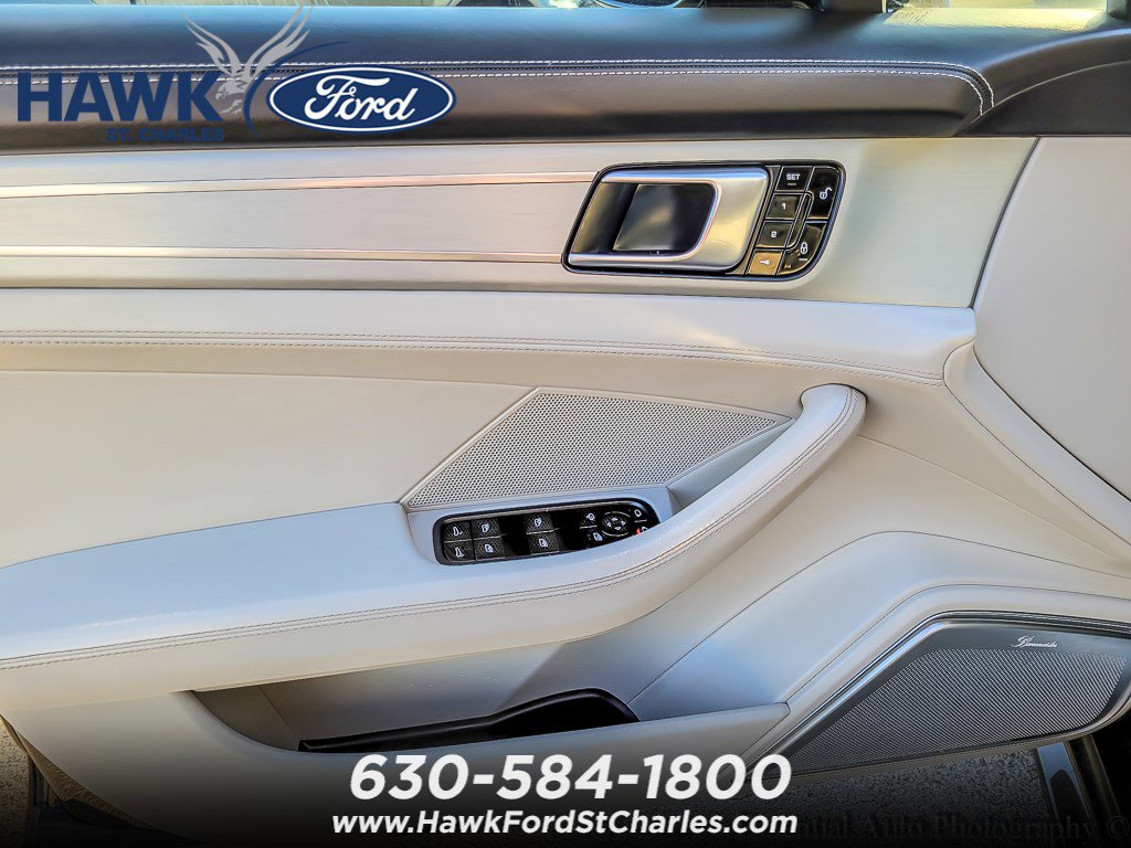 2018 PORSCHE PANAMERA - Image 17