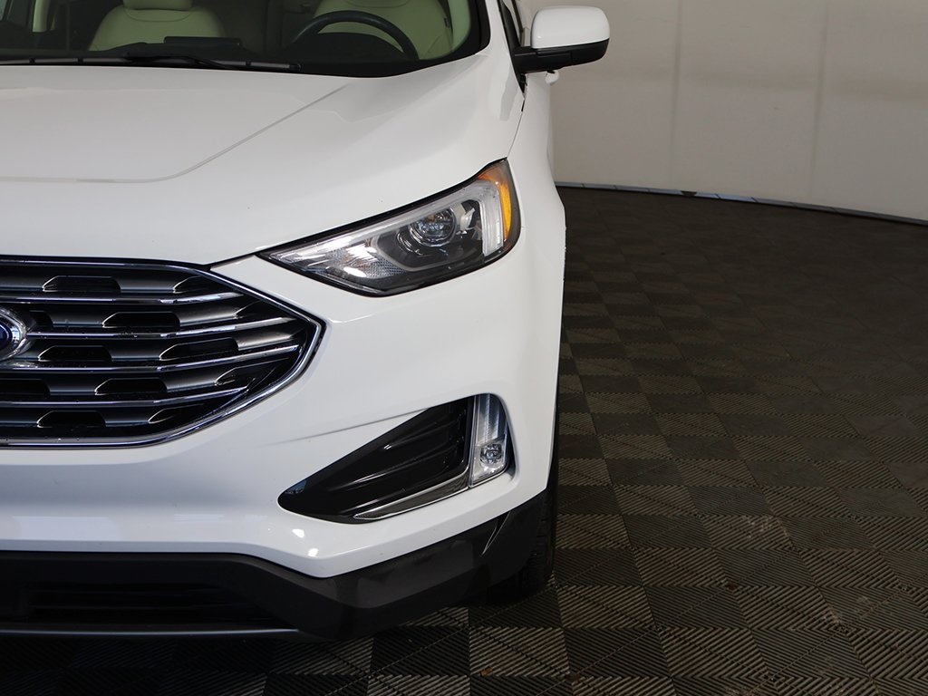 2022 Ford Edge SEL photo 14