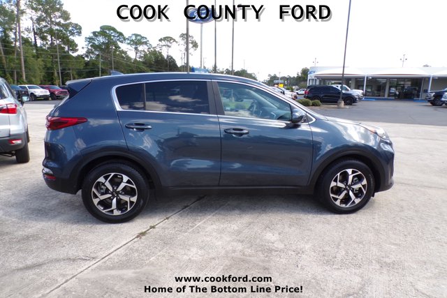 2022 Kia Sportage LX photo 2