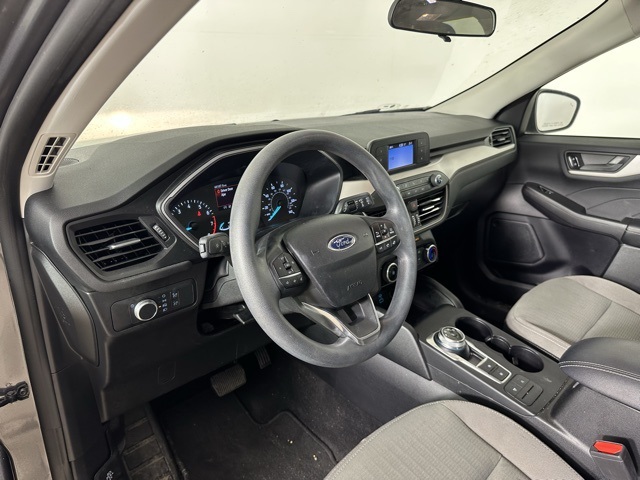 2022 Ford Escape S photo 17