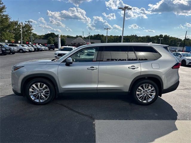 2024 Toyota Grand Highlander Platinum photo 6