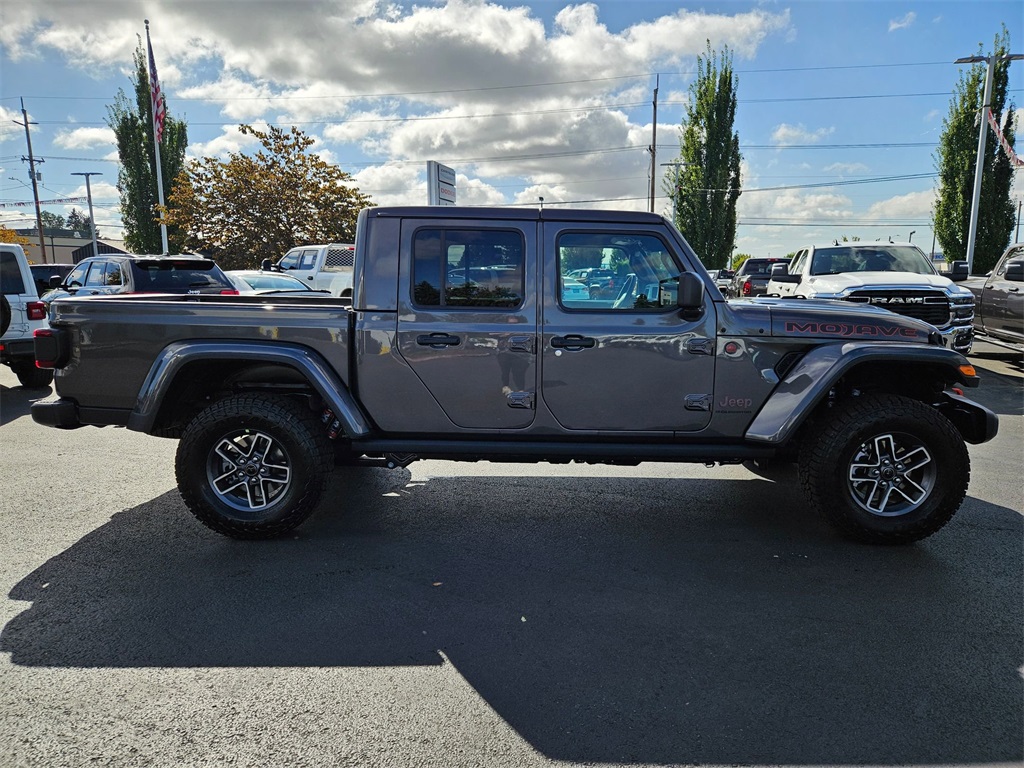 2025 Jeep Gladiator Mojave photo 7