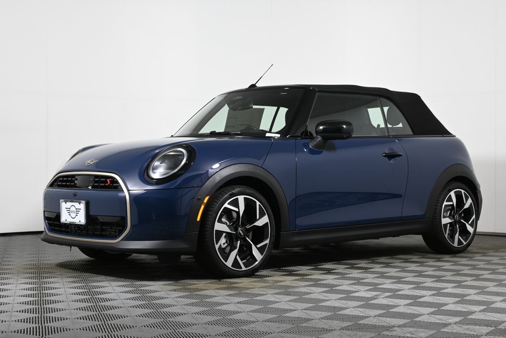2026 Mini Cooper Convertible Iconic photo 4