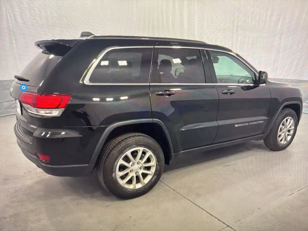 2022 Jeep Cherokee Laredo X photo 3