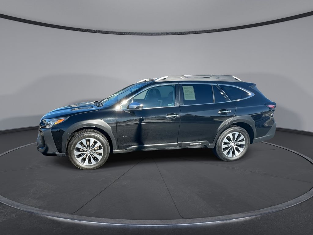 2023 Subaru Outback Touring's photo