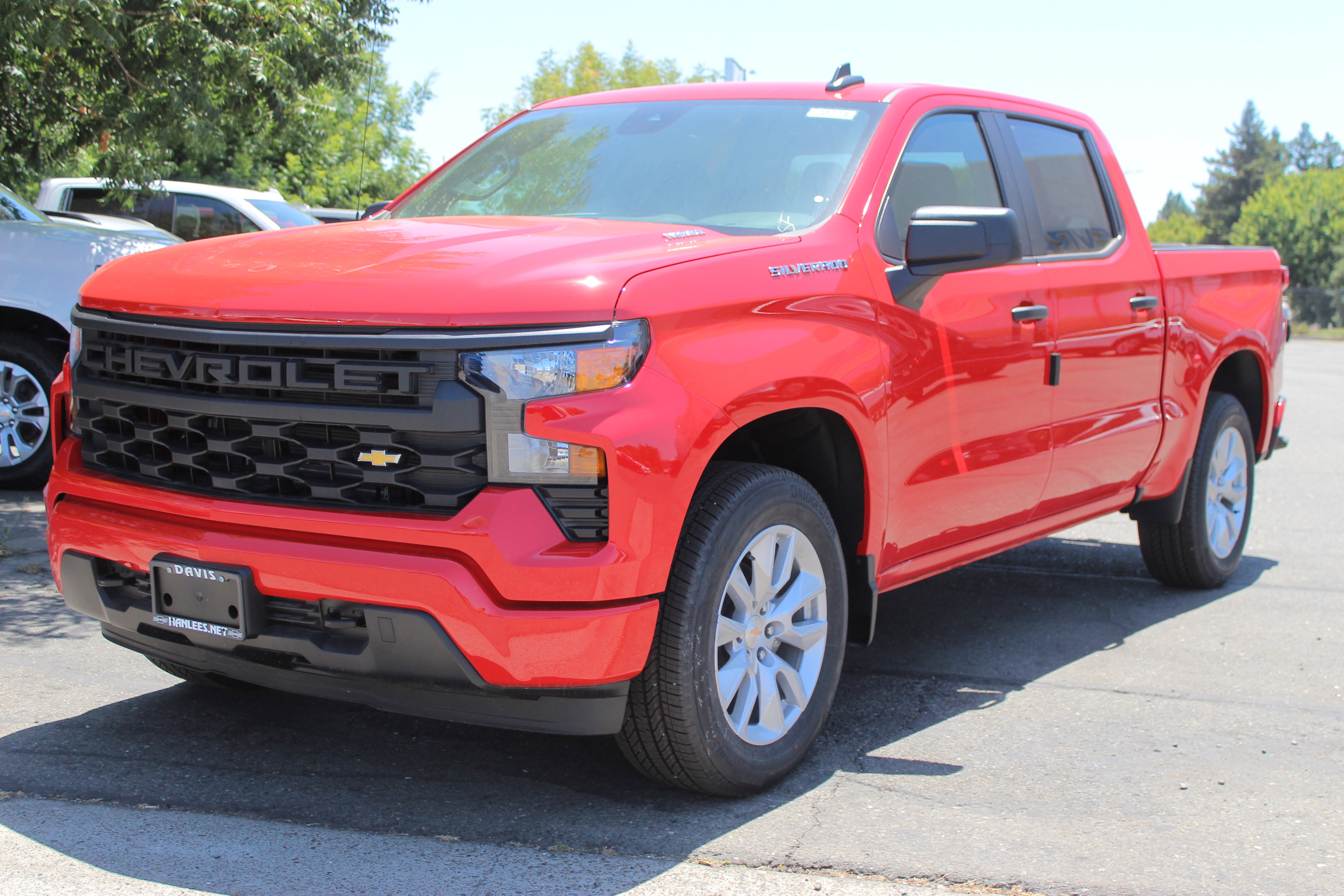 2025 Chevrolet Silverado Custom photo 2