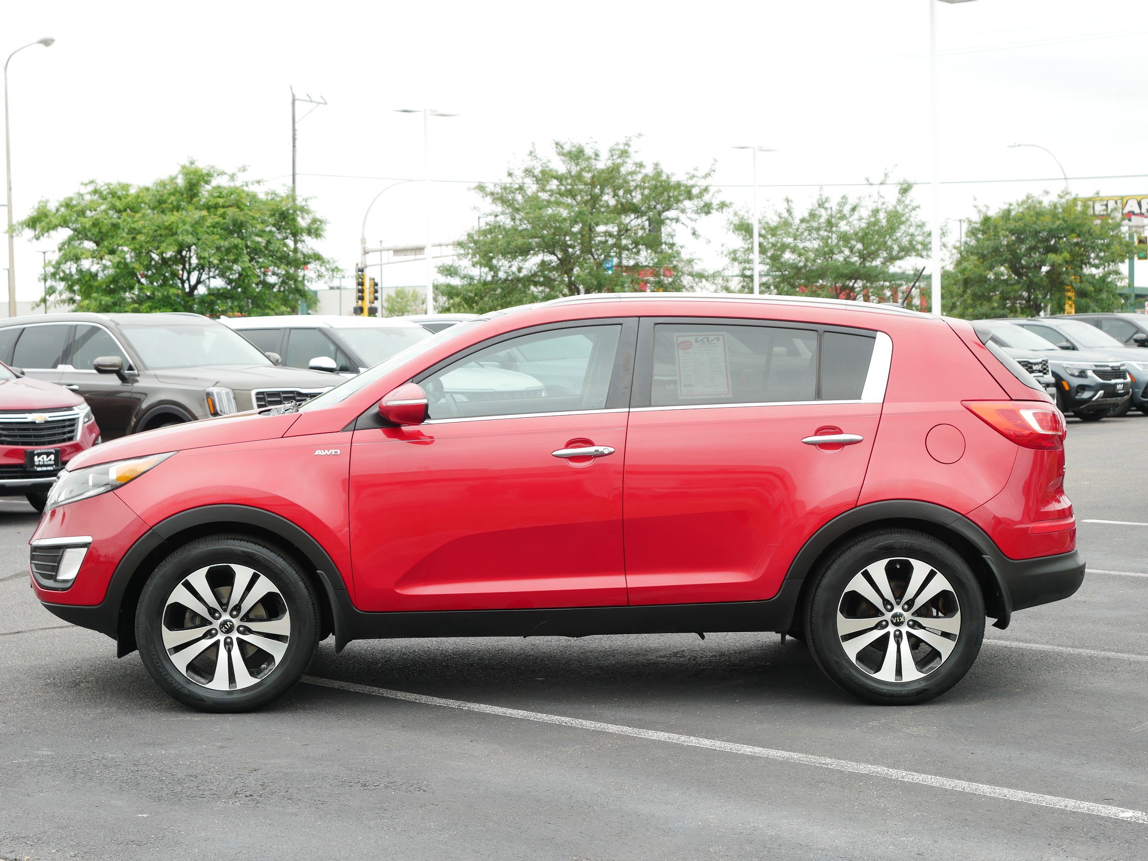 Used 2013 Kia Sportage EX with VIN KNDPCCA21D7516436 for sale in Minneapolis, Minnesota