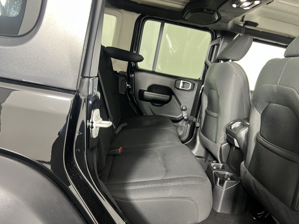 2021 Jeep Wrangler Unlimited Willys photo 23
