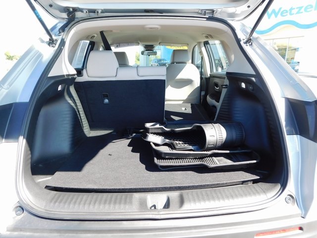 2025 Honda HR-V LX photo 18