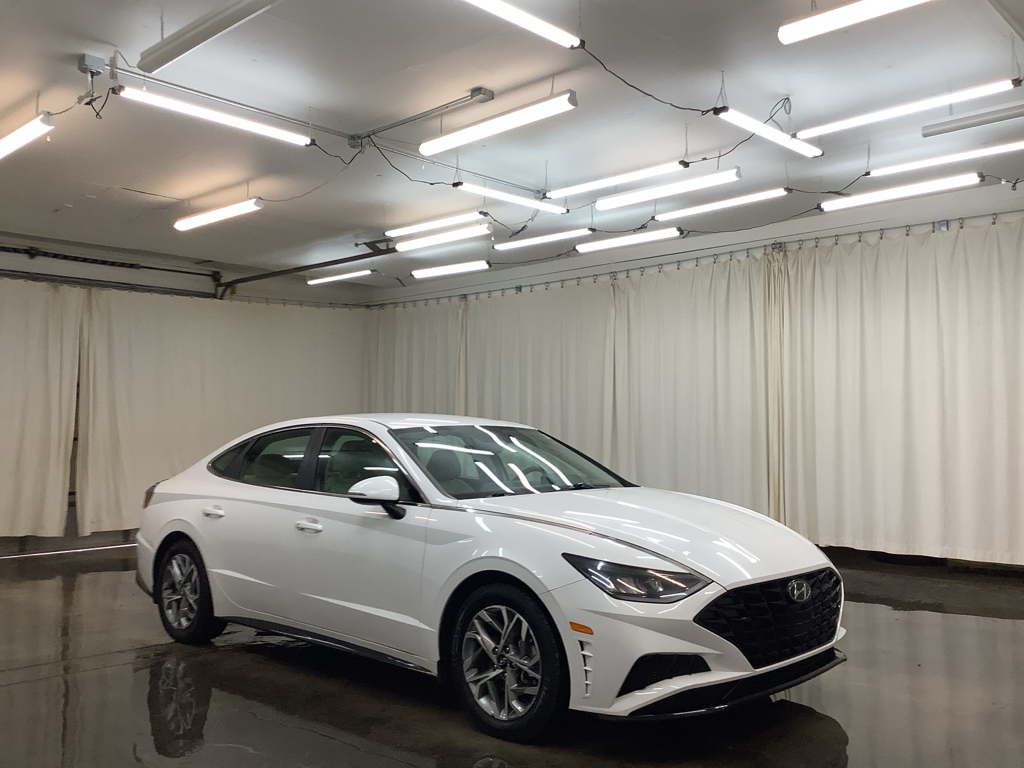 2023 Hyundai Sonata SEL photo 3