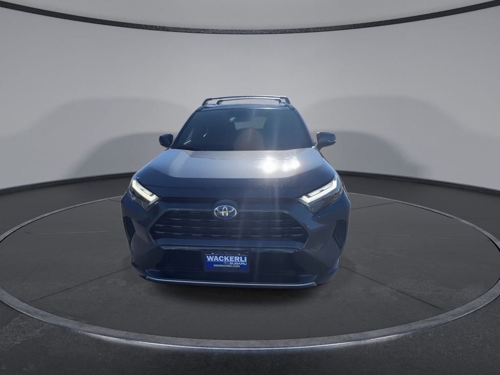 2024 Toyota RAV4 Hybrid SE photo 2