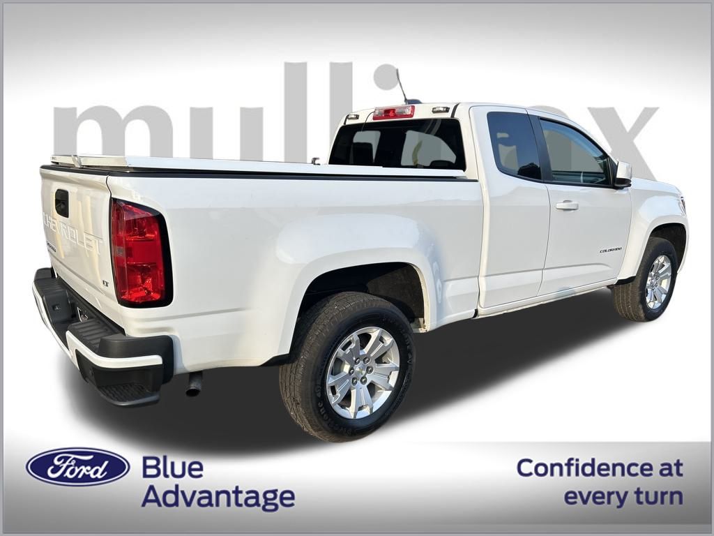 2021 Chevrolet Colorado LT photo 2