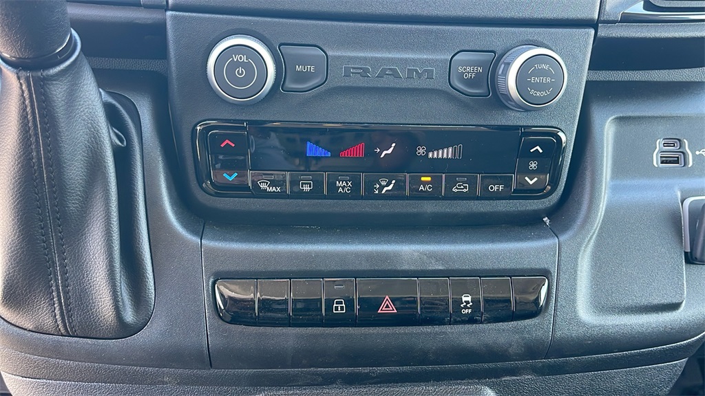 2025 Ram ProMaster 1500 photo 22
