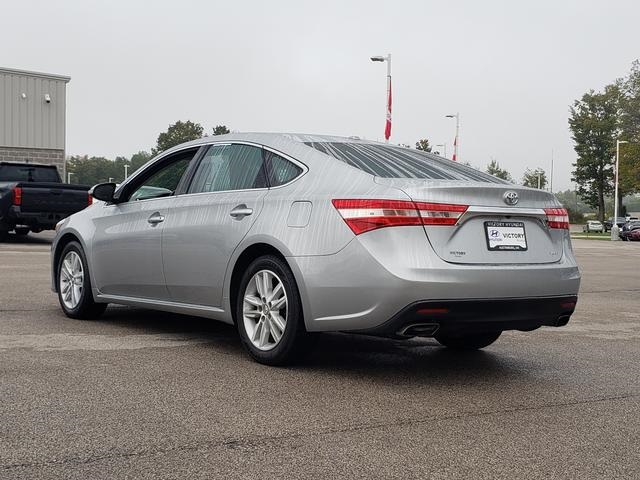 2015 Toyota Avalon XLE Premium photo 2