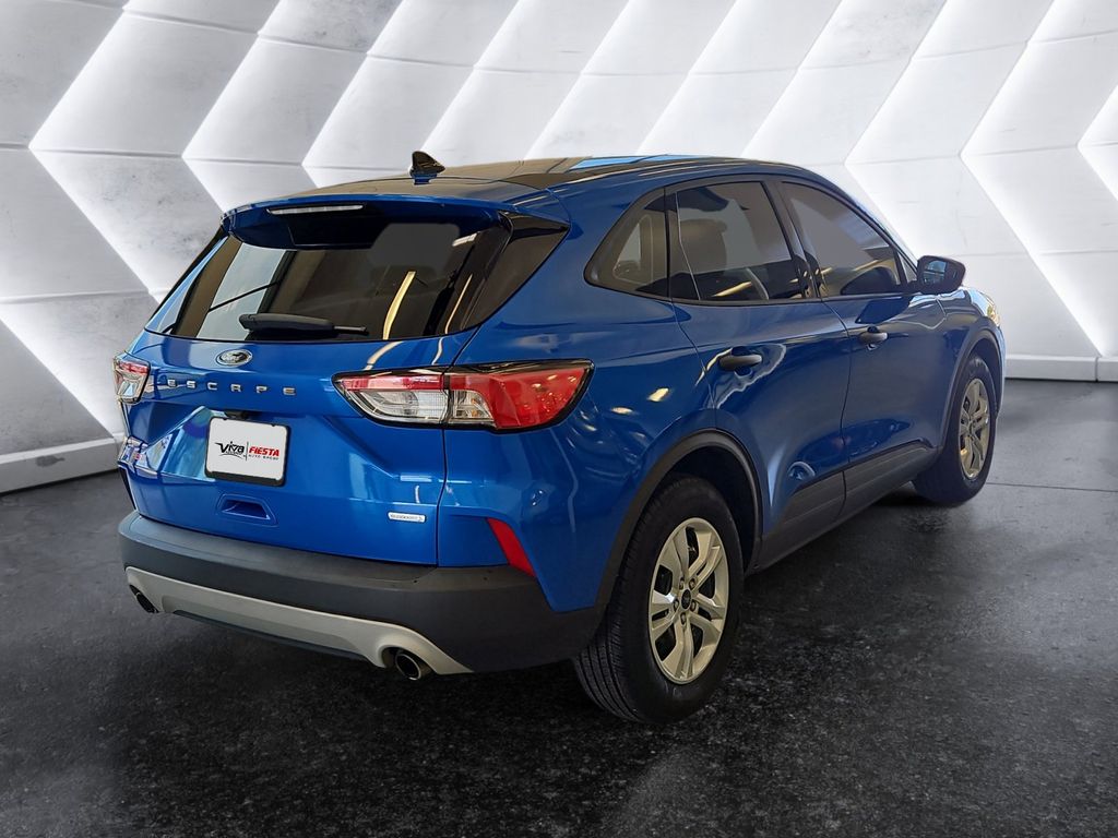2020 Ford Escape S photo 4