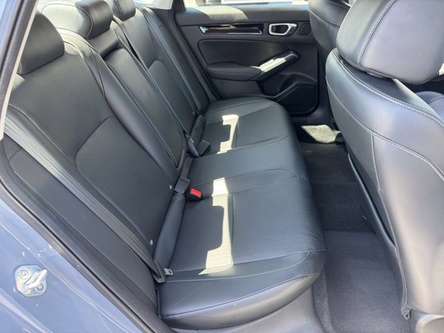 2023 Honda Civic Touring photo 5