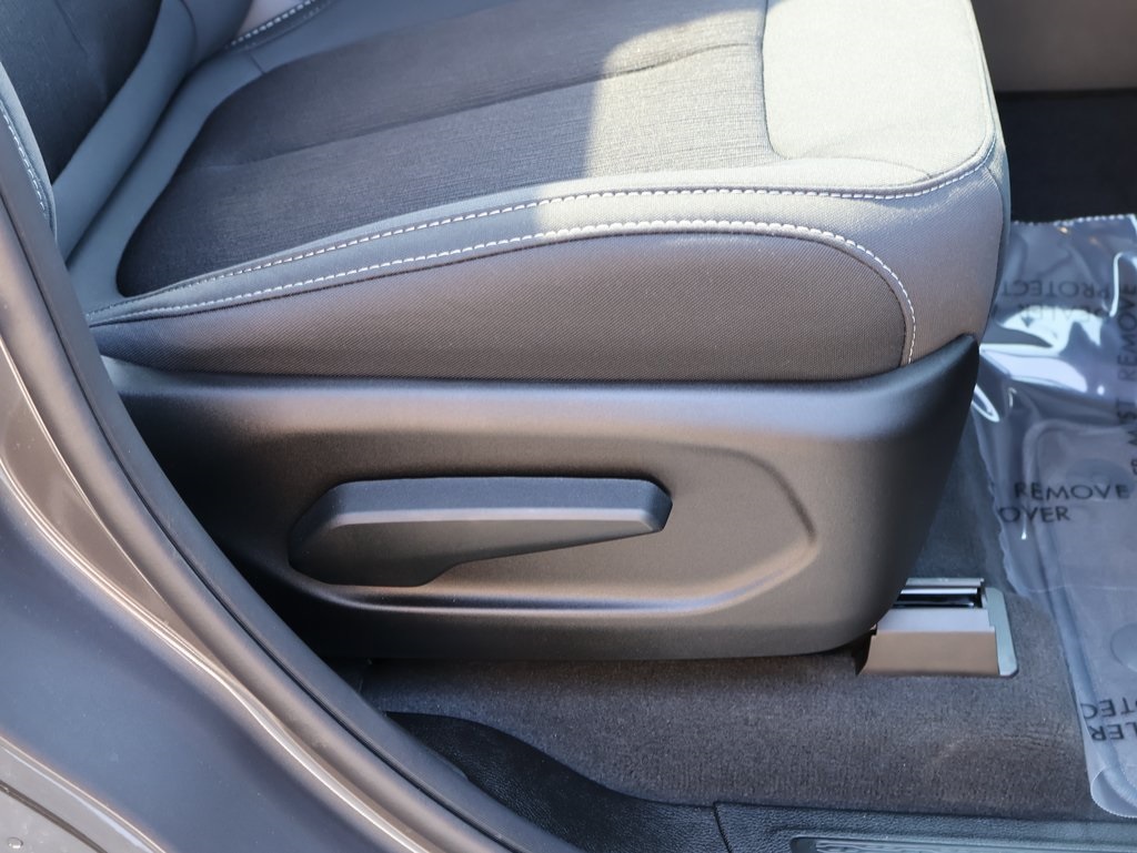2025 Jeep Grand Cherokee Laredo X photo 10