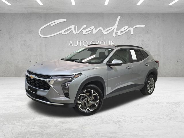 2025 Chevrolet Trax LT's photo