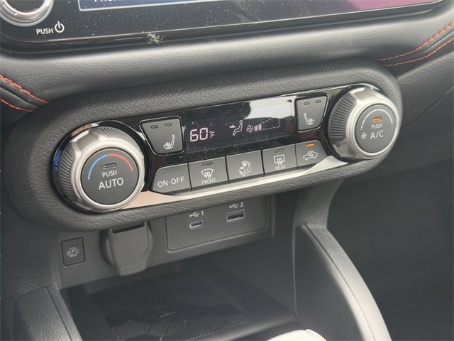 2025 Nissan Versa 1.6 SR photo 20