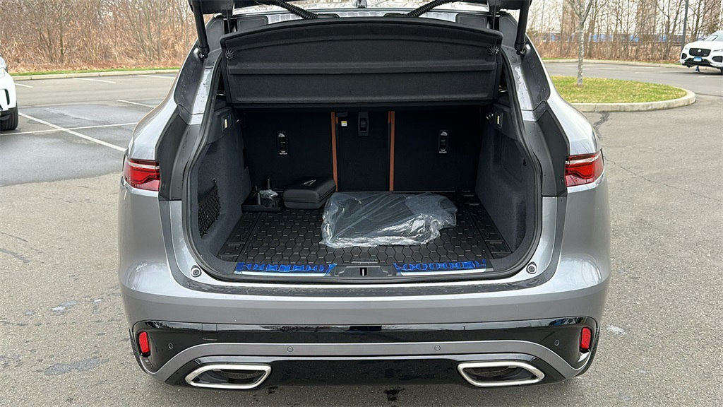 2026 Jaguar F-PACE P400 R-Dynamic S photo 26