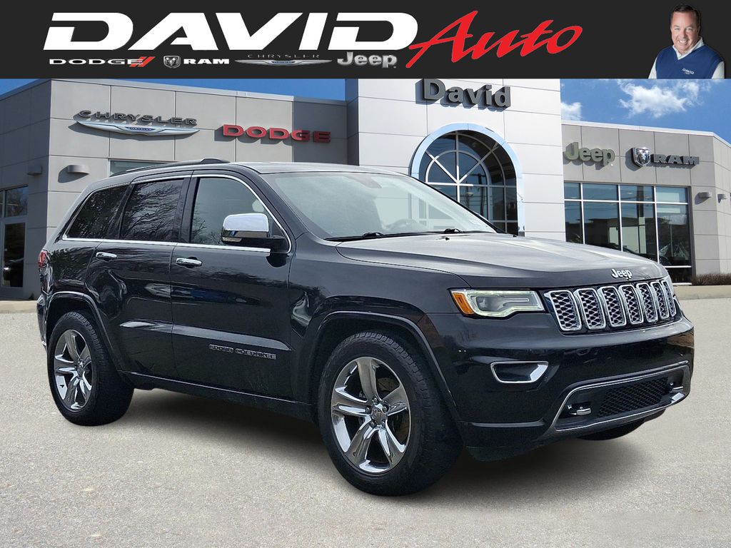 2017 Jeep Grand Cherokee Overland's photo