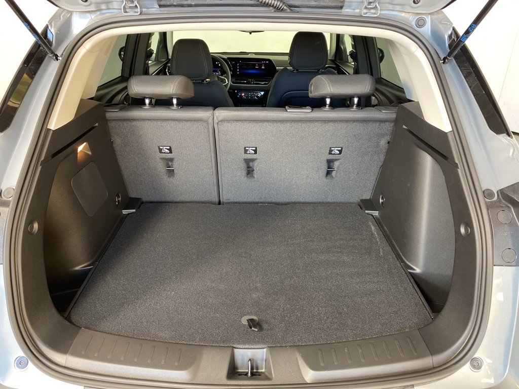 2026 Chevrolet Trailblazer LT photo 4