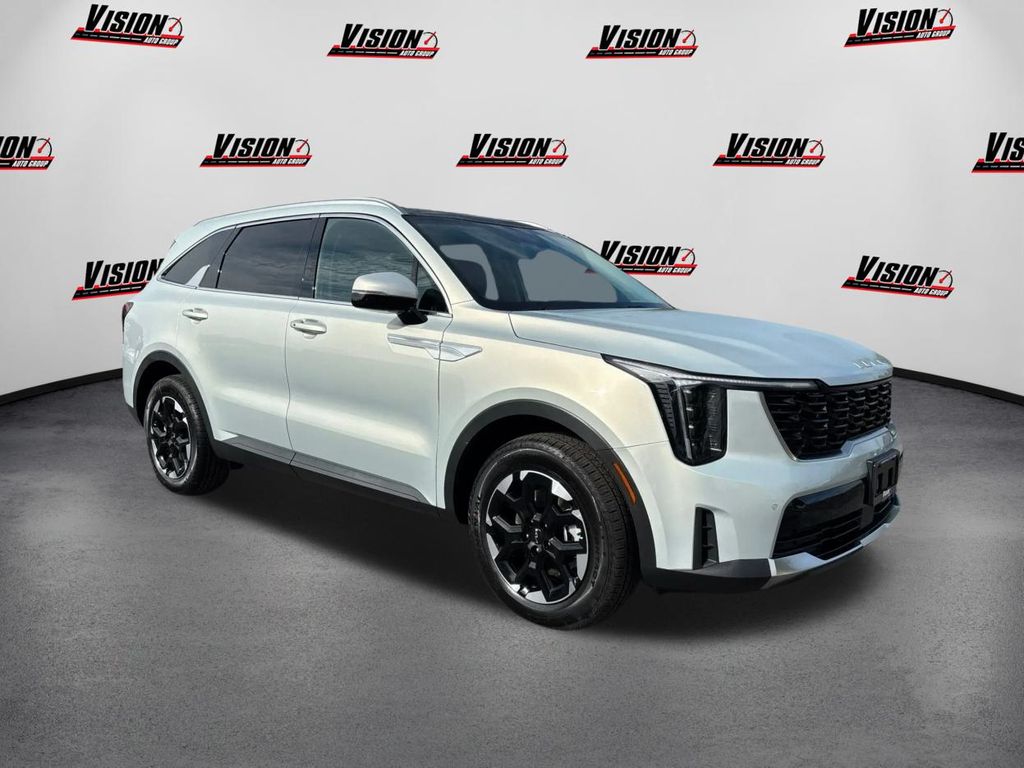 2026 Kia Sorento S photo 3