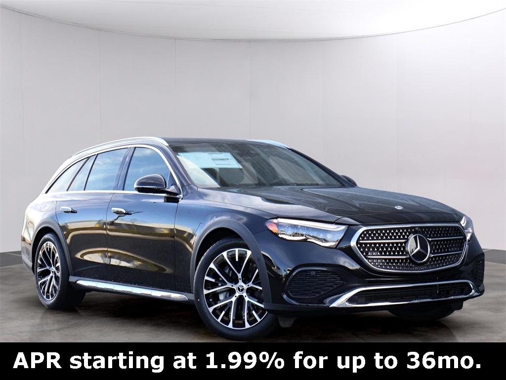 2025 Mercedes-Benz E-Class E450 All-Terrain's photo