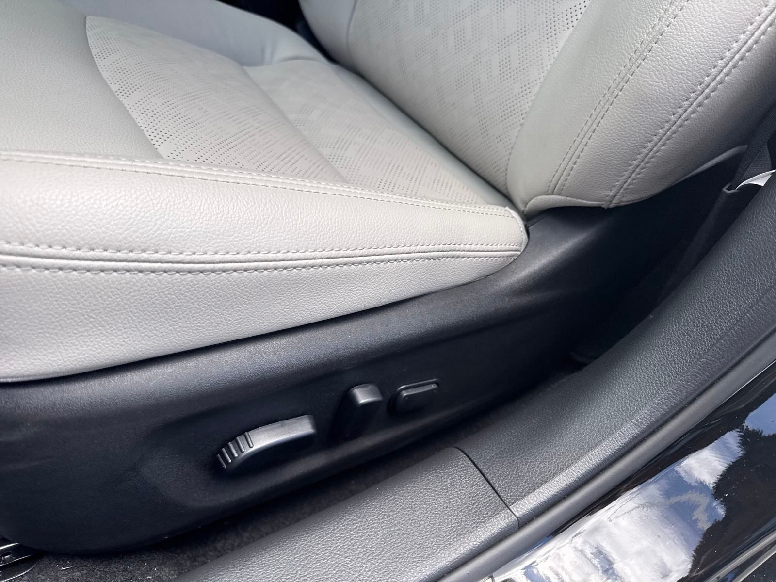 2024 Nissan Altima 2.5 SL photo 21