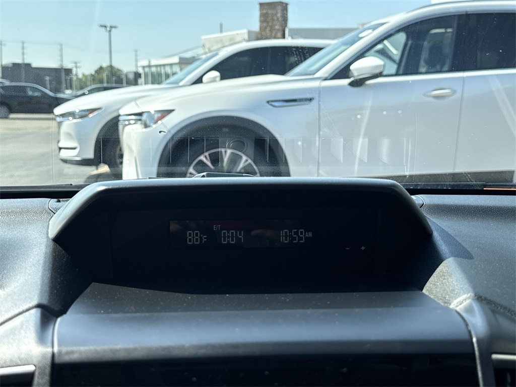 2018 Subaru Crosstrek 2.0i Premium photo 16