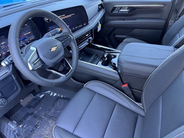 2025 Chevrolet Tahoe Premier photo 6