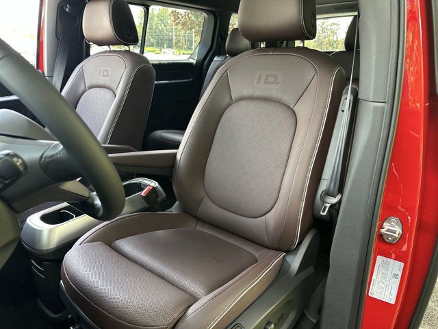 2025 Volkswagen ID. Buzz Pro Plus photo 3