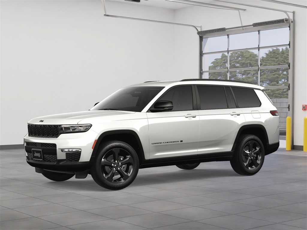 2025 Jeep Grand Cherokee Limited photo 2